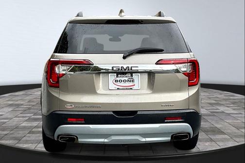 2022 GMC Acadia AWD SLT