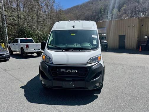 2025 RAM ProMaster 2500 Tradesman
