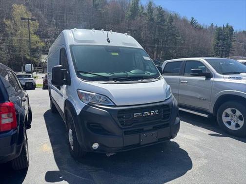 2025 RAM ProMaster 2500 Tradesman