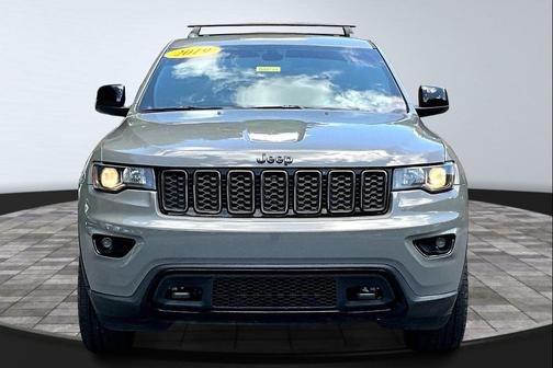 2019 Jeep Grand Cherokee Upland
