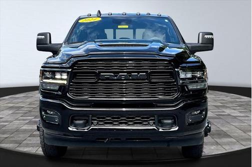 2024 RAM 3500 Limited Mega Cab 4x4 6'4' Box