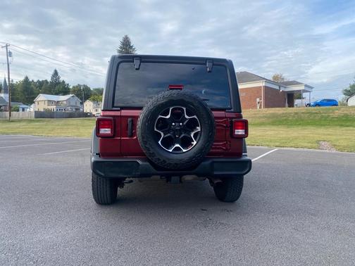 2021 Jeep Wrangler Sport S