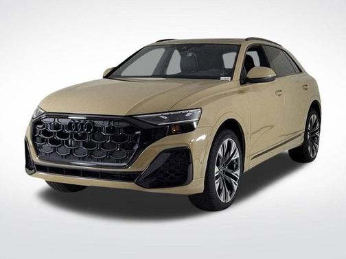 2025 Audi Q8 Premium Plus