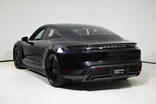 2020 Porsche Taycan Turbo S