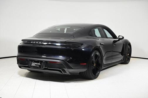 2020 Porsche Taycan Turbo S