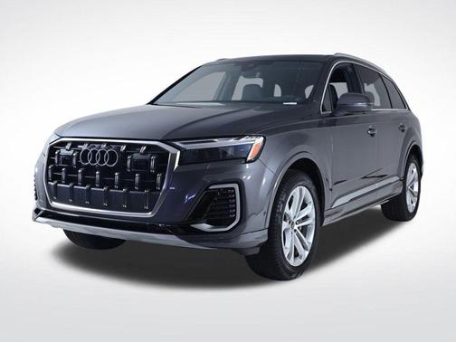 2025 Audi Q7 55 Premium