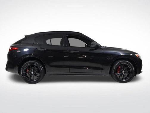 2020 Alfa Romeo Stelvio Ti Sport