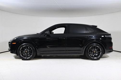 2023 Porsche Cayenne Turbo S