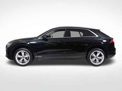 2023 Audi Q8 55 Premium Plus