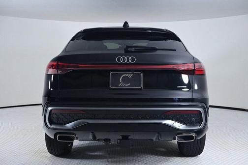 2025 Audi Q5 2.0T Premium