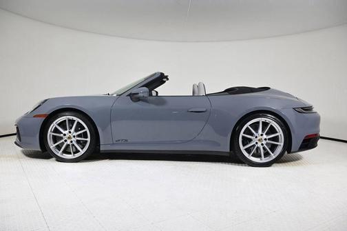 2024 Porsche 911 Carrera 4 GTS