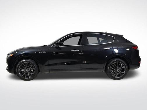 2024 Maserati Levante GT Ultima