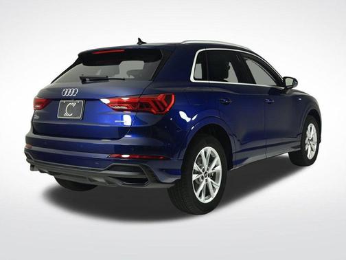 2025 Audi Q3 45 S line Premium