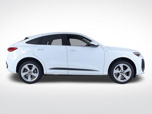 2025 Audi Q5 2.0T Premium