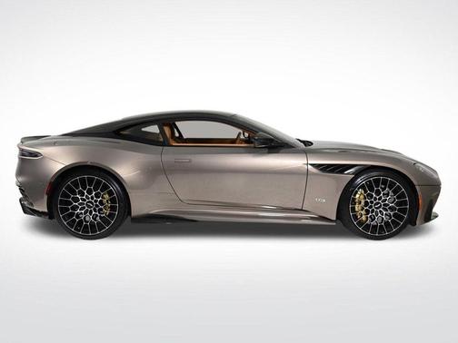 2023 Aston Martin DBS 770 Ultimate