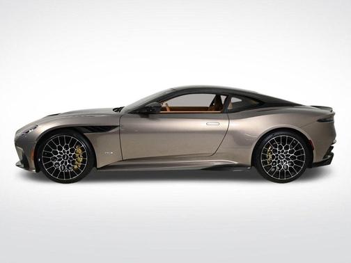 2023 Aston Martin DBS 770 Ultimate