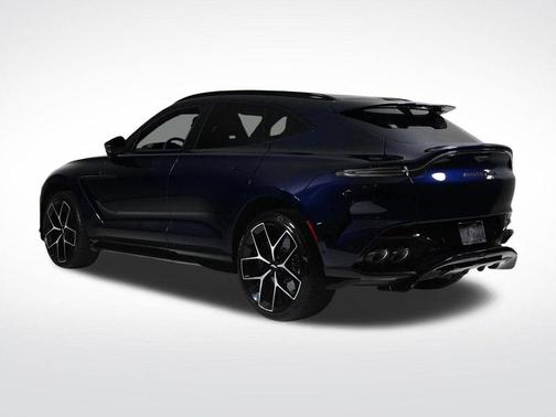 2026 Aston Martin DBX 707