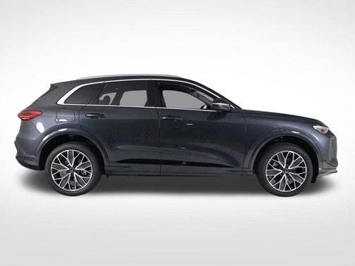 2025 Audi Q5 2.0T quattro Premium