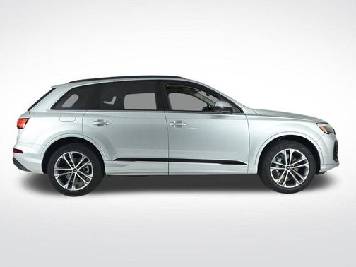 2025 Audi Q7 45 Premium