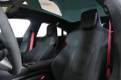 2026 Porsche Taycan GTS