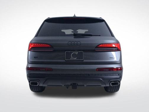 2026 Audi Q7 45 Premium Plus