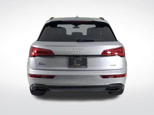 2025 Audi Q5 45 S line quattro Premium