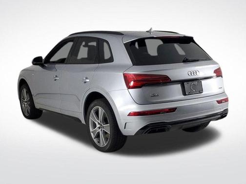 2025 Audi Q5 45 S line quattro Premium