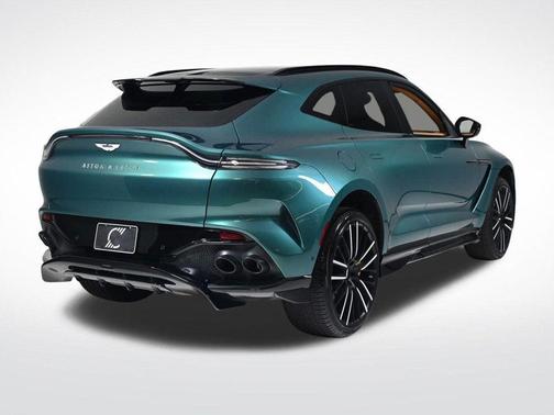 2023 Aston Martin DBX 707