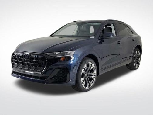 2025 Audi Q8 Premium Plus
