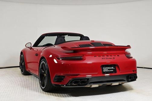 2018 Porsche 911 Turbo S