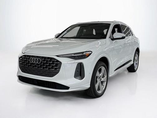 2025 Audi Q5 2.0T quattro Premium