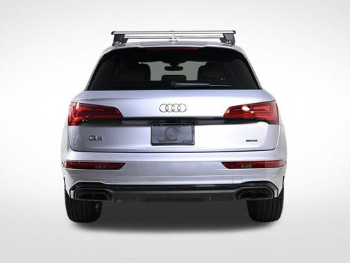 2025 Audi Q5 45 S line quattro Premium