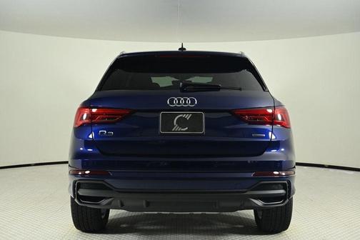 2025 Audi Q3 45 S line Premium