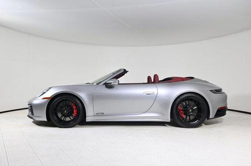 2024 Porsche 911 Carrera 4 GTS