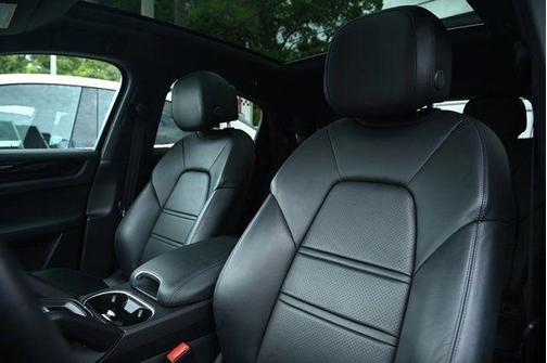 2021 Porsche Cayenne AWD