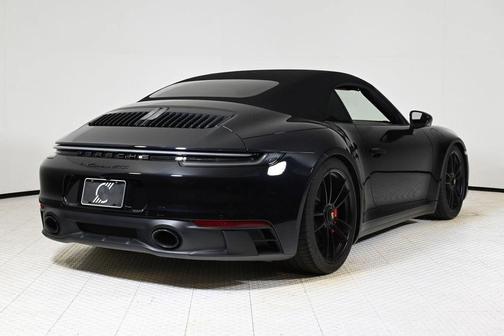 2023 Porsche 911 Carrera GTS