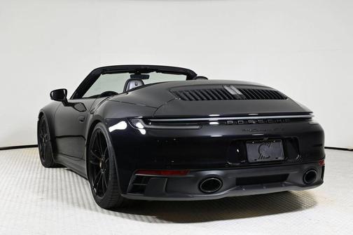 2023 Porsche 911 Carrera GTS