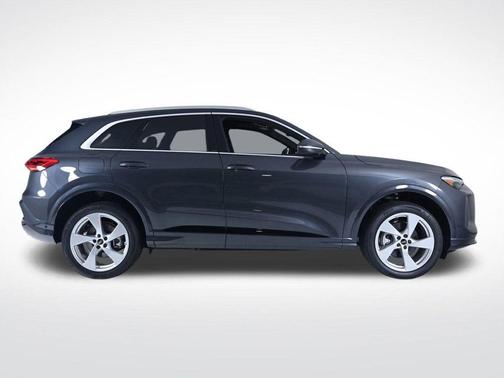 2025 Audi Q5 2.0T quattro Premium