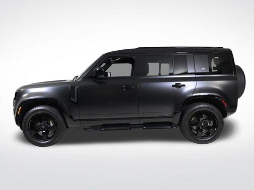 2024 Land Rover Defender P400 X-Dynamic SE