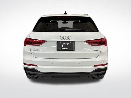 2025 Audi Q3 45 S line Premium