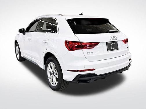 2025 Audi Q3 45 S line Premium