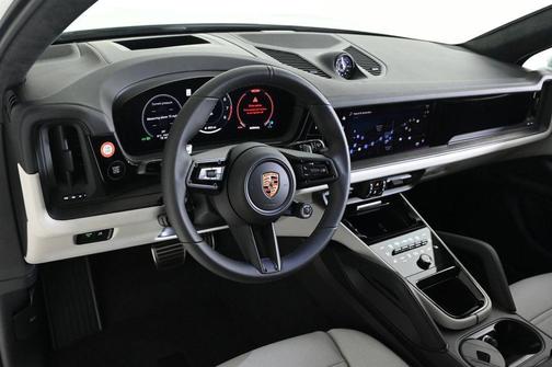 2026 Porsche Cayenne GTS