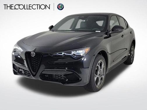 2025 Alfa Romeo Stelvio Base
