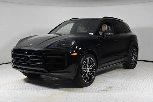 2026 Porsche Cayenne AWD