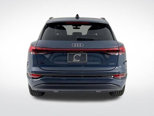 2025 Audi Q6 e-tron Premium