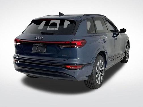 2025 Audi Q6 e-tron Premium
