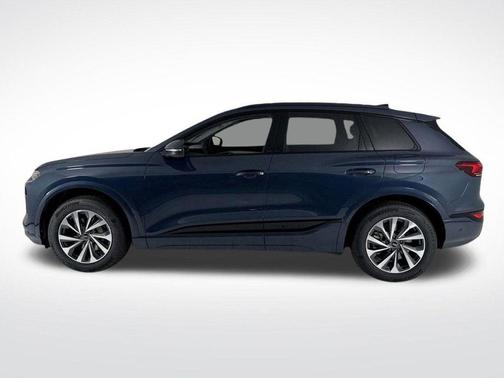 2025 Audi Q6 e-tron Premium