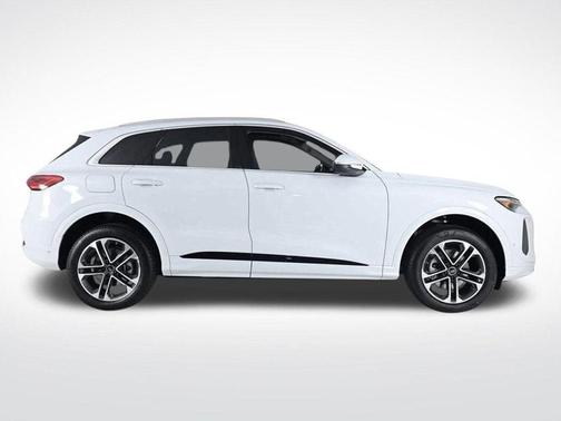 2025 Audi Q5 2.0T quattro Premium