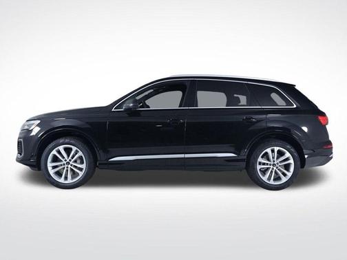 2026 Audi Q7 45 Premium Plus