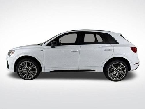 2025 Audi Q3 45 S line Premium